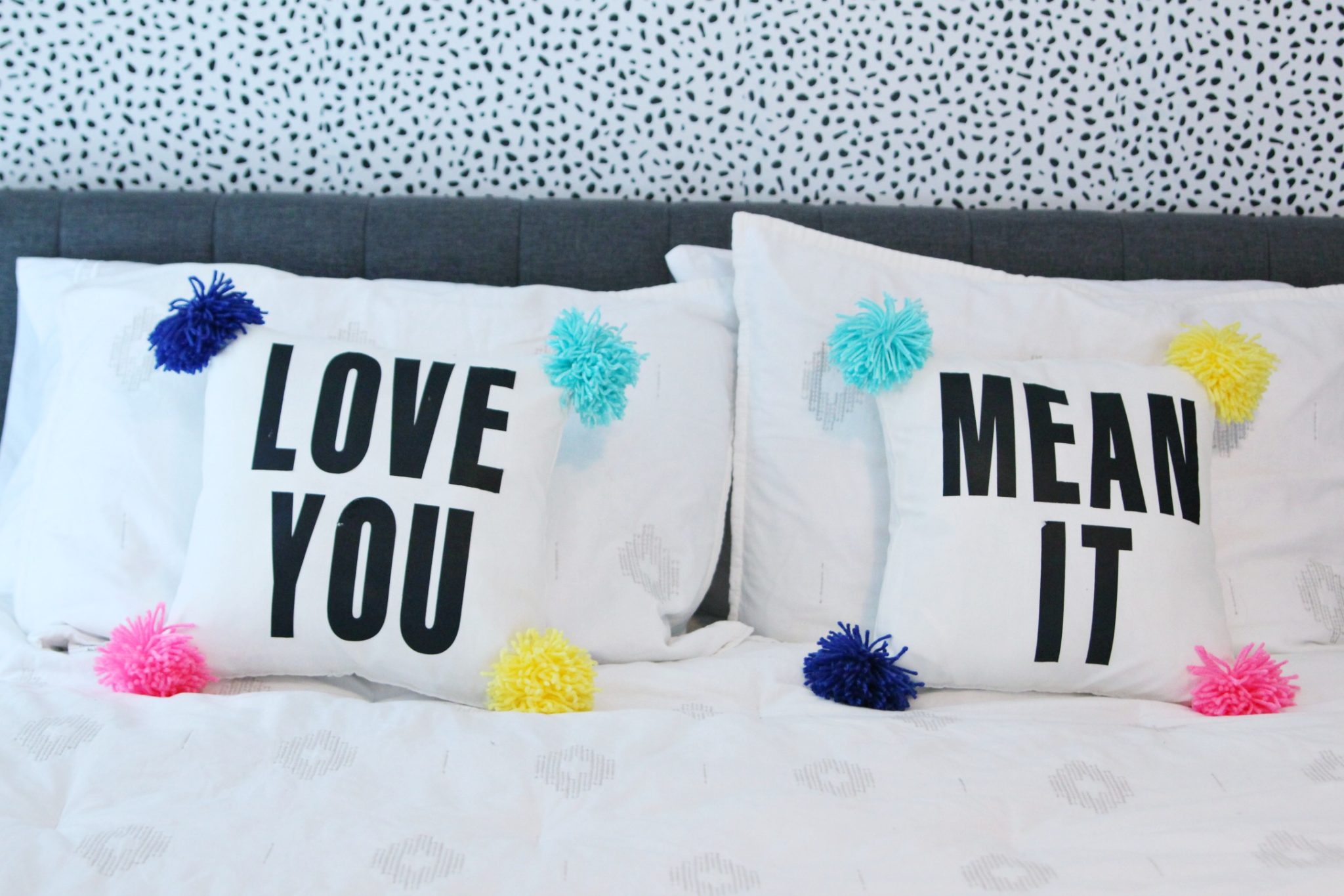 DIY Pom Pom Pillow with Text | No-Sew Pillowcase