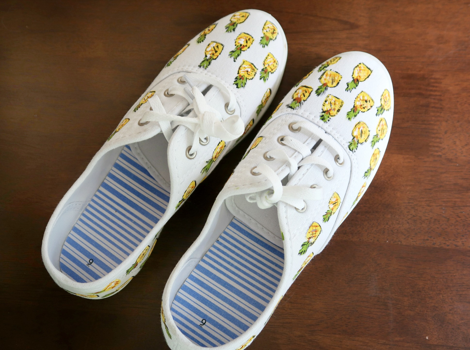 Diy Painted Pineapple Canvas Sneakers Diy Pineapple Shoes