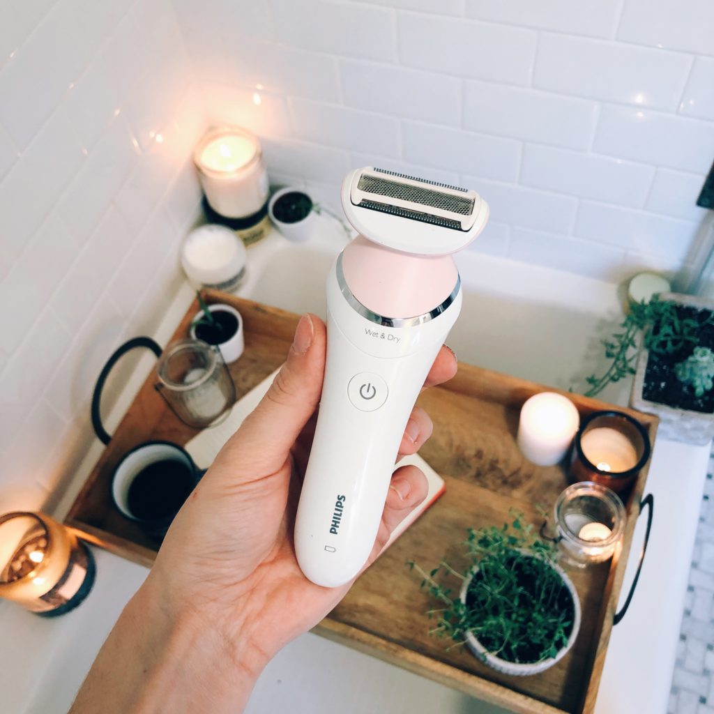 6 tips I use to combat the dry skin in the winter including swapping out my razor for the @PhilipsBeautyUS SatinShave #ad